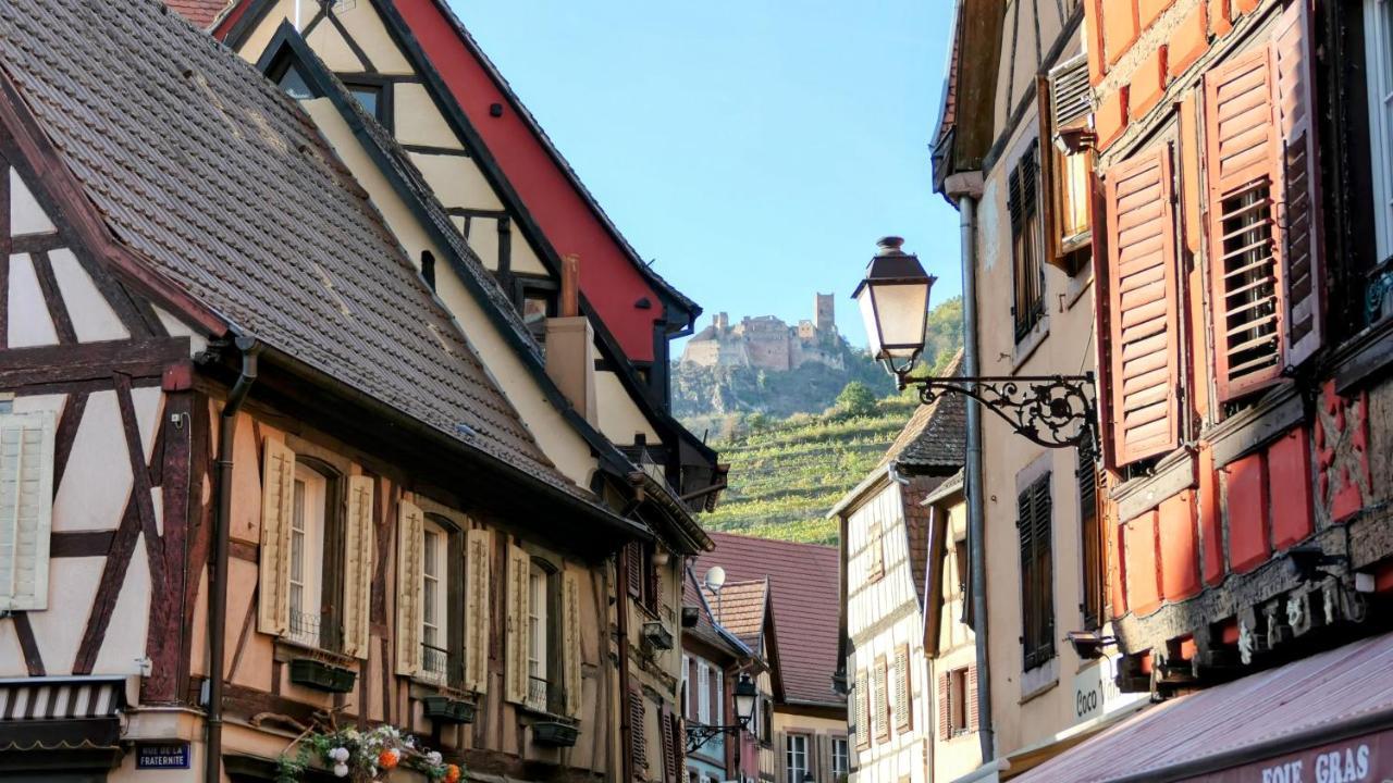 Un Balcon Sur Les Toits *