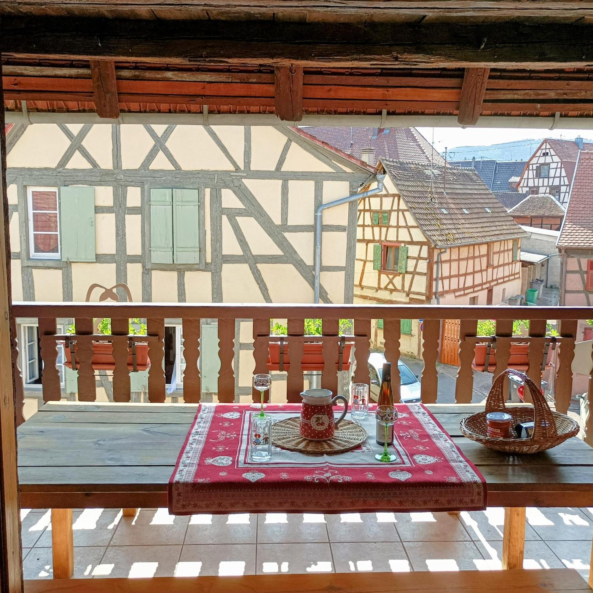 Un Balcon Sur Les Toits Beblenheim